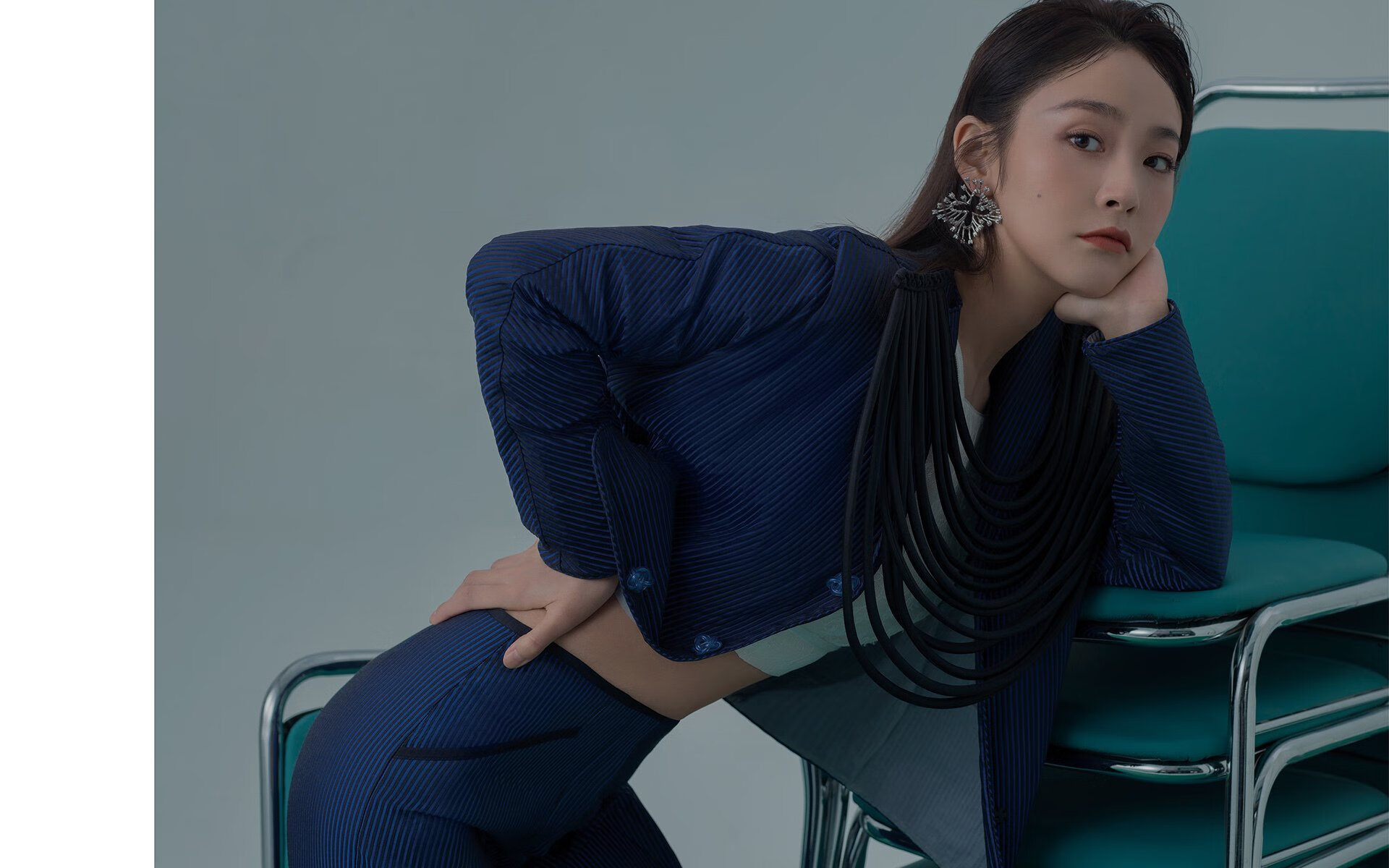 追踪硬件升级:全新电竞显示器和鼠标引领行业新潮流,电竞显示器新品