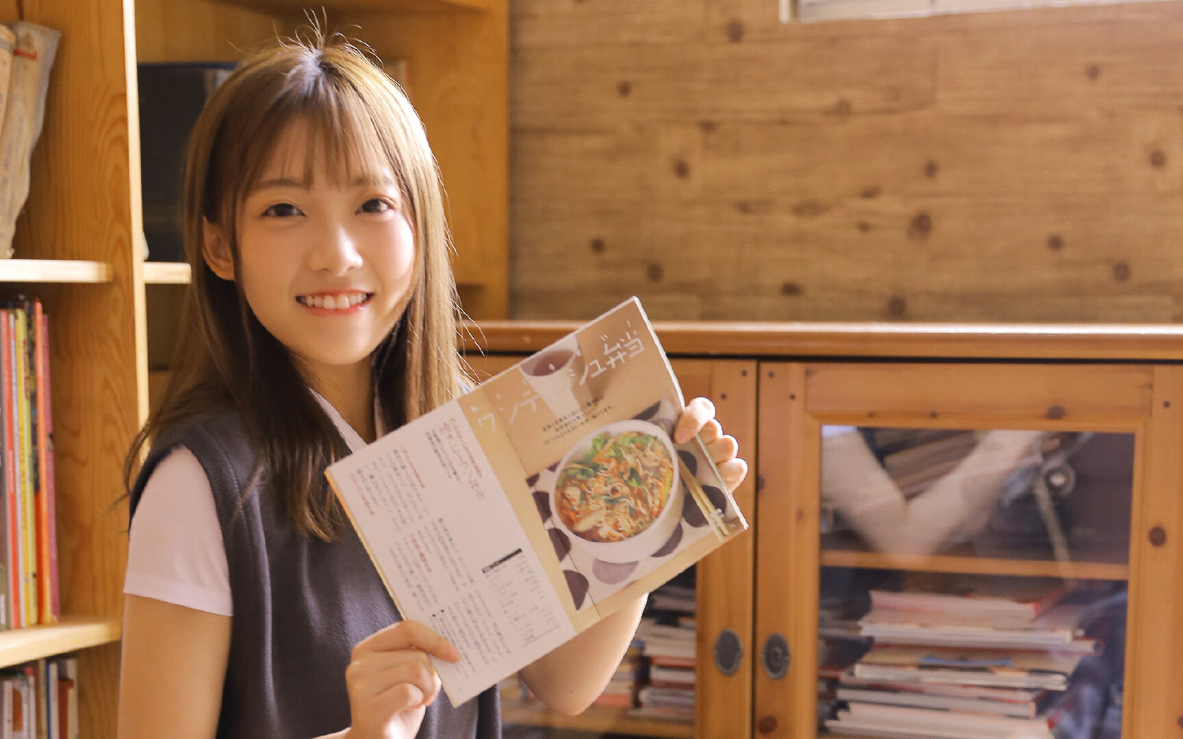 爱游戏app下载-唐纳德·高尔的持球技巧和精准传球成为袋鼠队的利器，唐纳德 古尔德